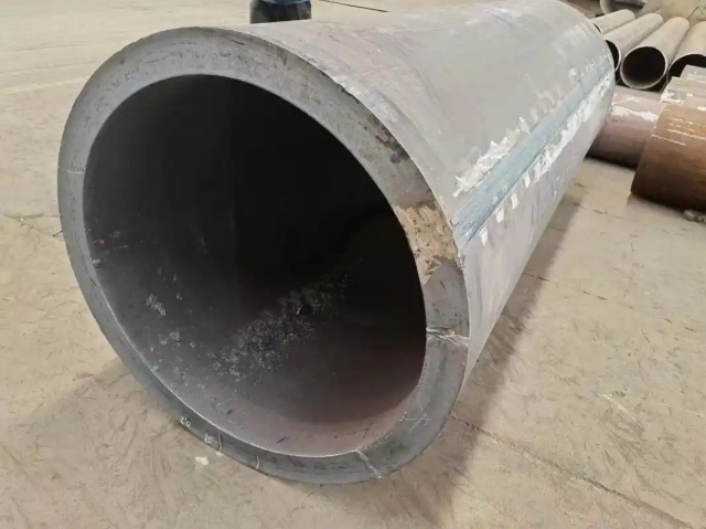 安定30CrMo大口径无缝钢管